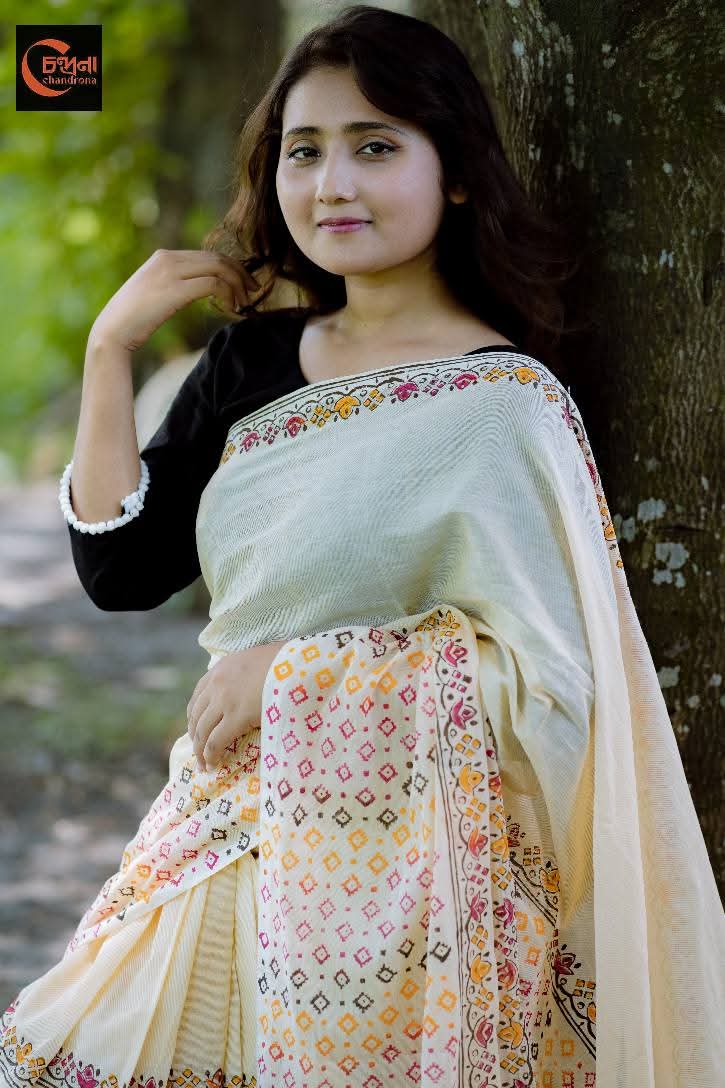পিওর কটন ম্যাটেরিয়াল ১৪ হাতের শাড়ি - Image 4